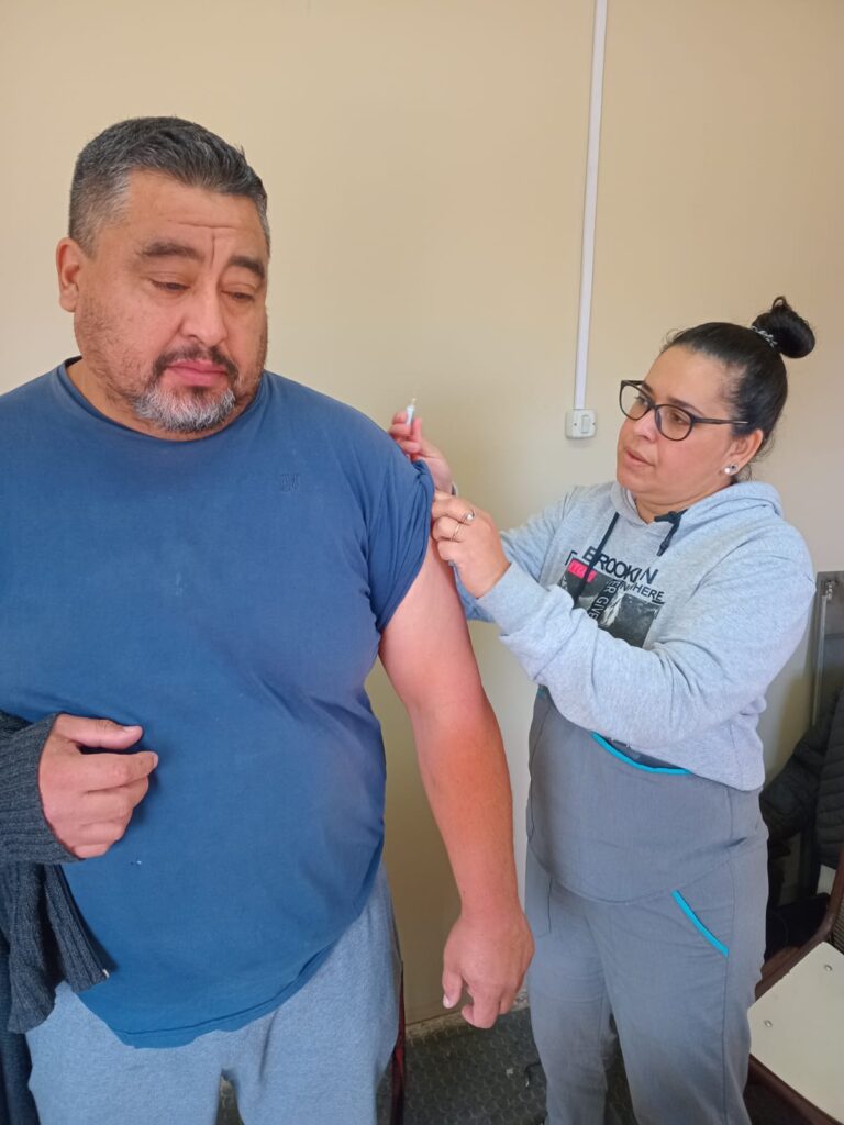 Vacunación antigripal en Serbeco: «Vacunar es cuidar la vida, no solo prevenir enfermedades»